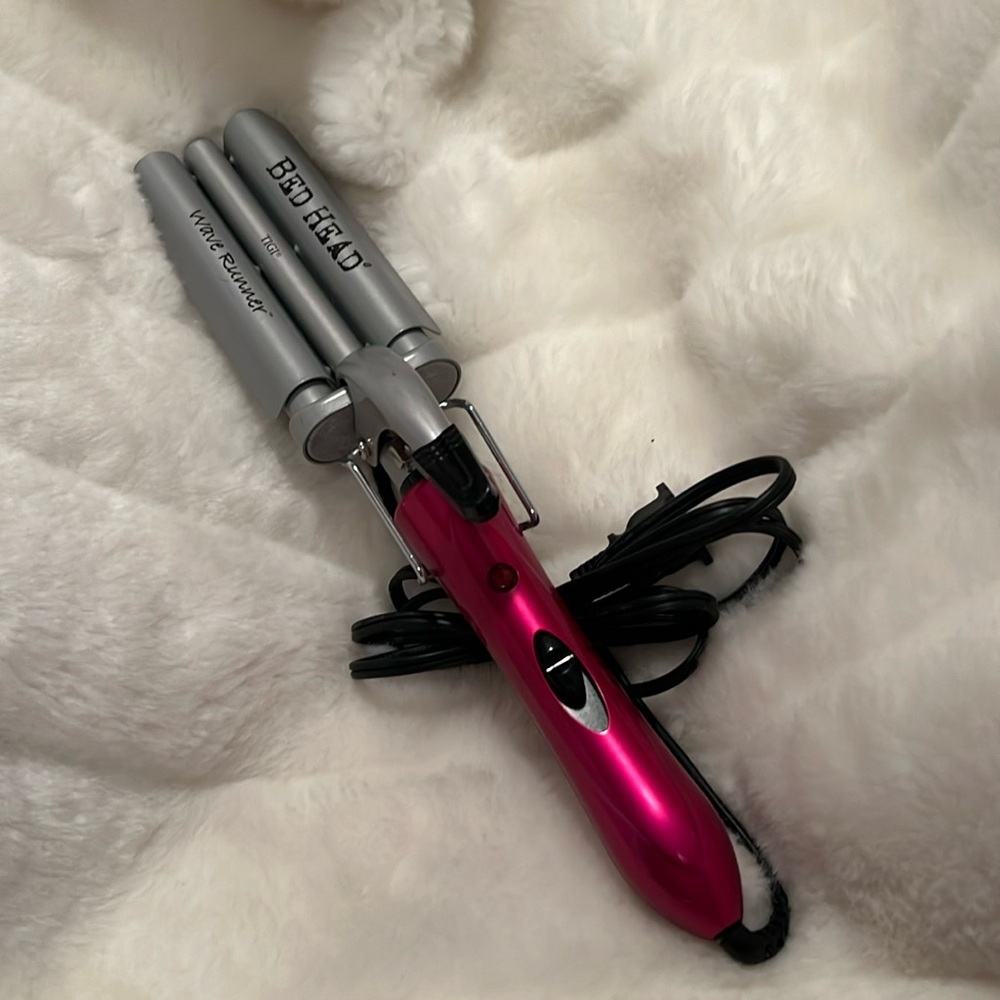 🖤🩷 BED HEAD “TIGI” WAVE RUNNER 🩷🖤 Great Condition 🖤🩷